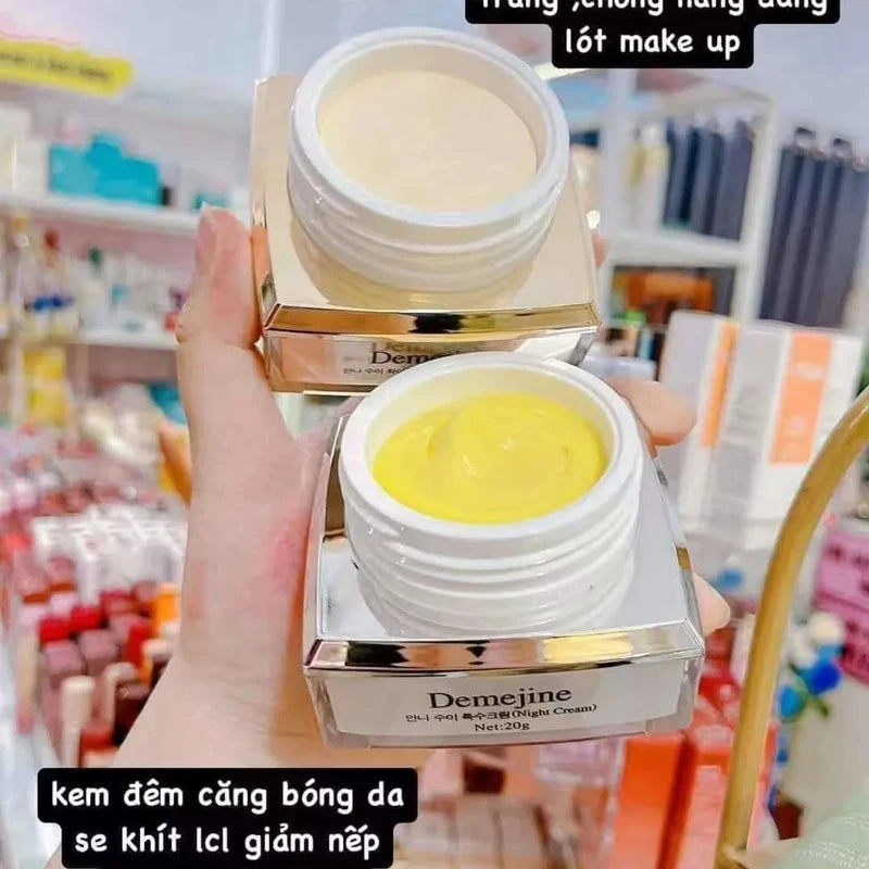 Whitening Kem, Removes Dark Spots, Acne Scars, Tightens Pores,Soft & Glowing Skin And Anti-Aging  ﻿
