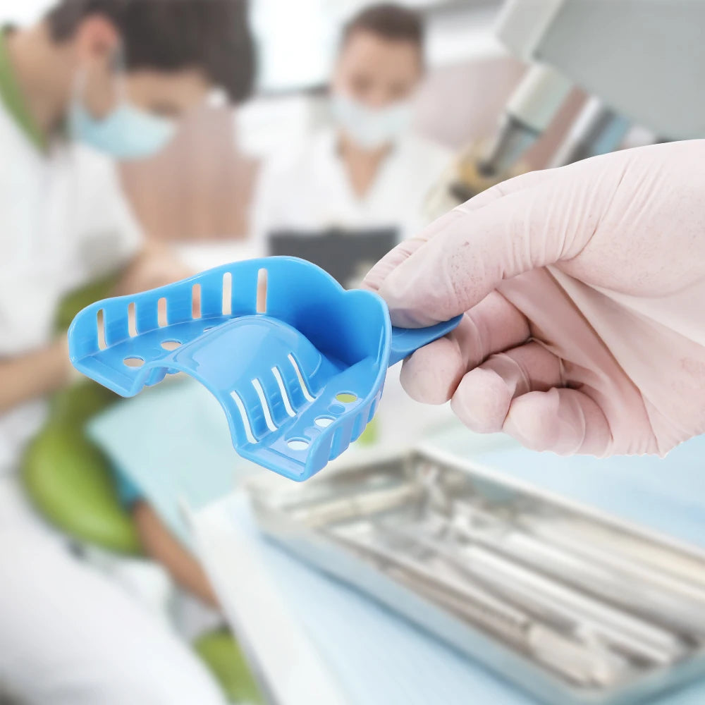 10Pcs/Set Disposable Plastic Dental Impression Trays Adult And Children Central Materials Teeth Holder Oral Care Dentistry